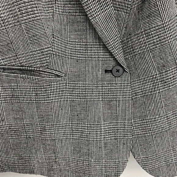 city chic plaid blazer - Picture 2 of 5